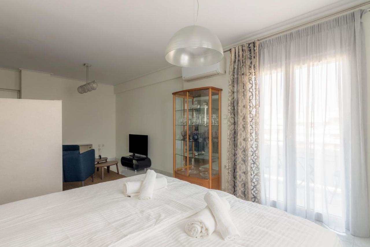 Breathtaking Acropolis View From An Elegant 3Br Apt アテネ エクステリア 写真