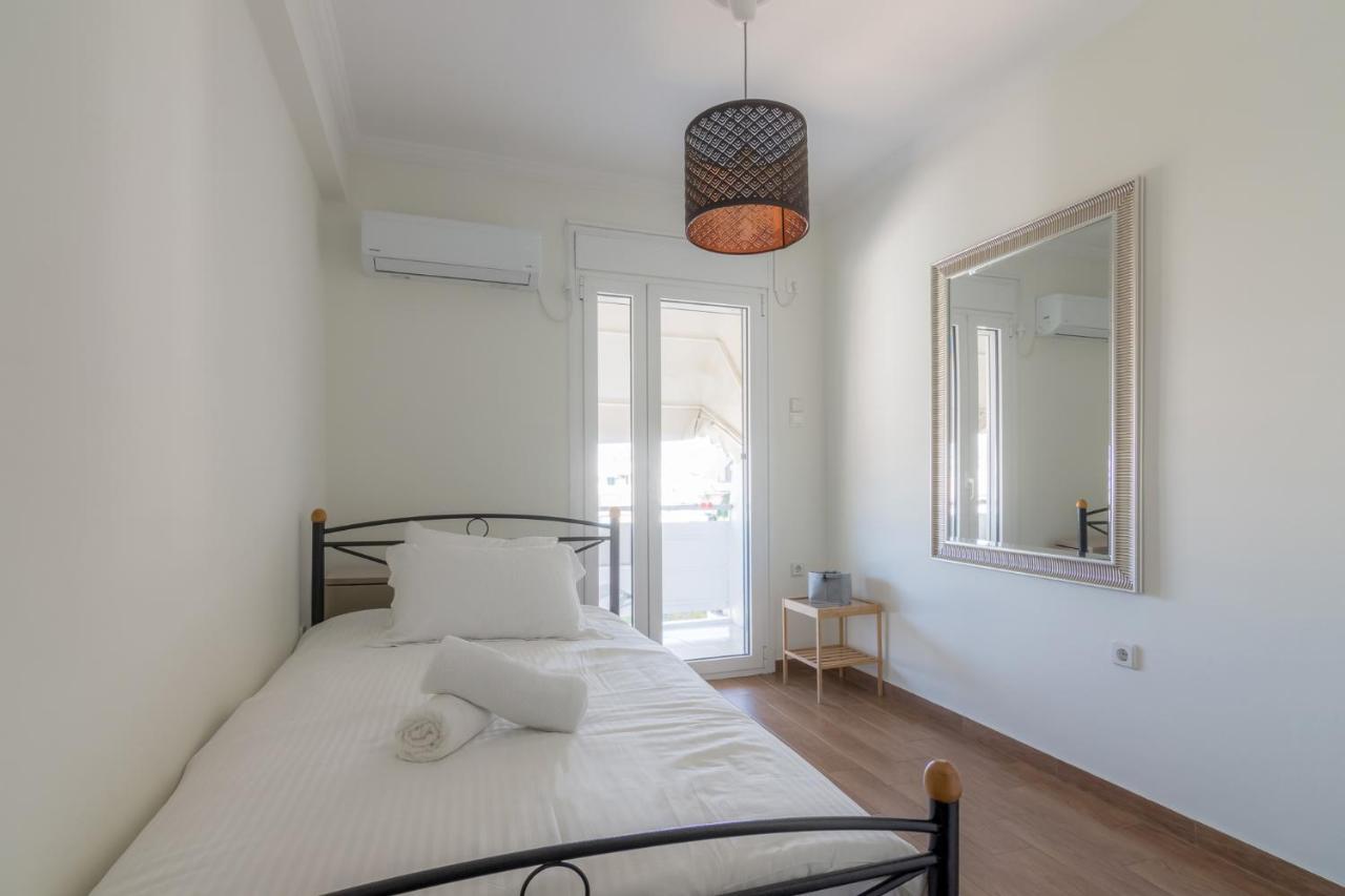 Breathtaking Acropolis View From An Elegant 3Br Apt アテネ エクステリア 写真